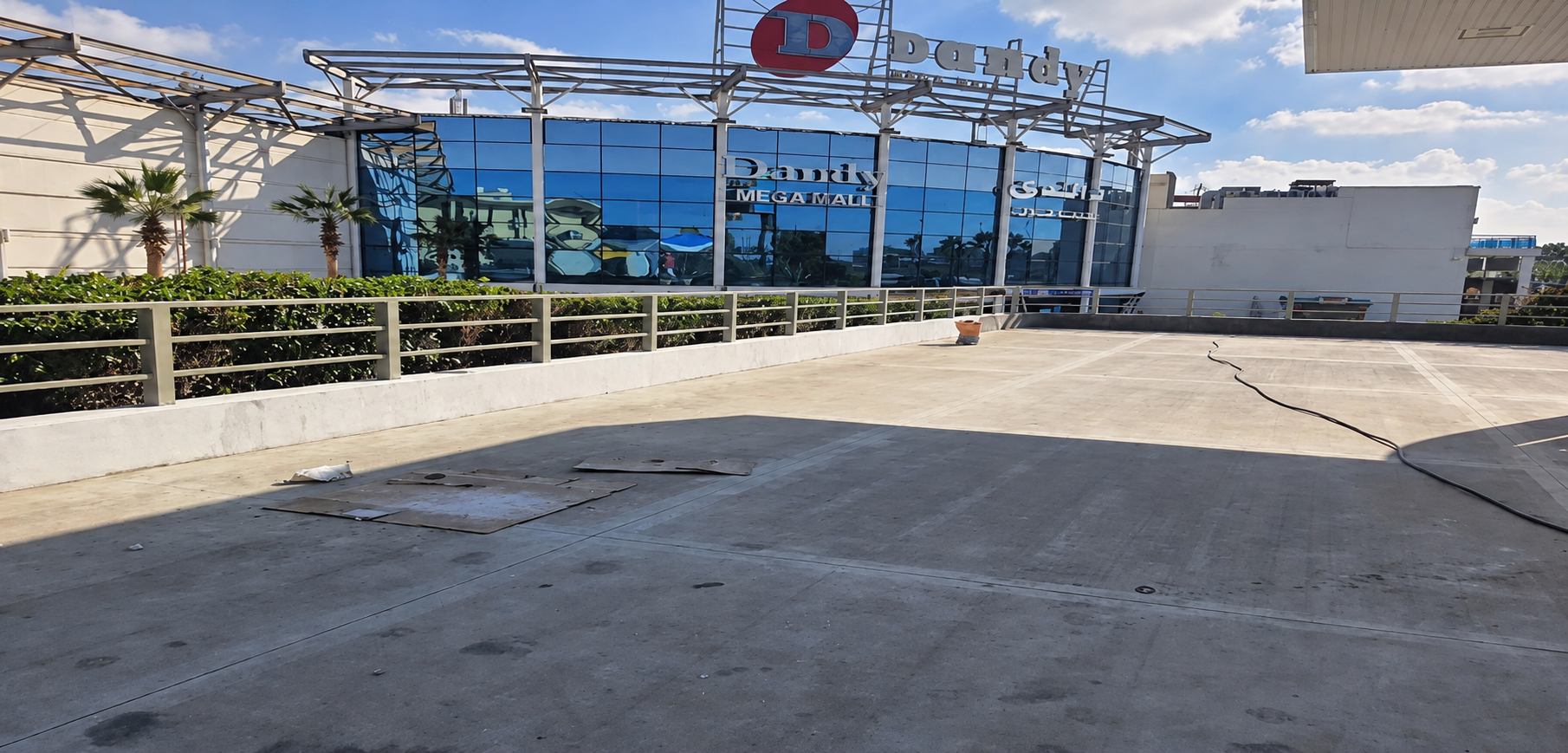 Sphinx Mobil Station — photograph 4
